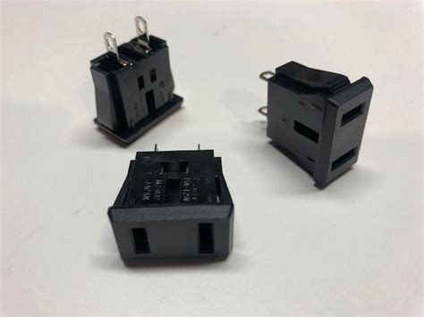 Ac Snap In Receptacle Dynakit Parts