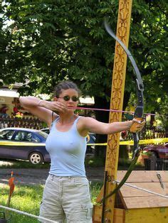 Beautiful Women In Archery Bow Hunting Girl Archery Girl Bow