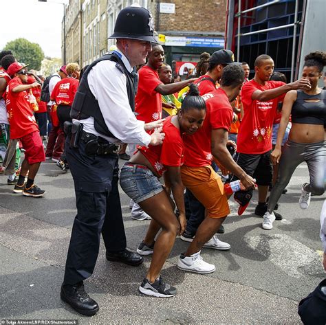 Notting Hill Carnival Police Face Dance Ban Because If Dancing Theyll