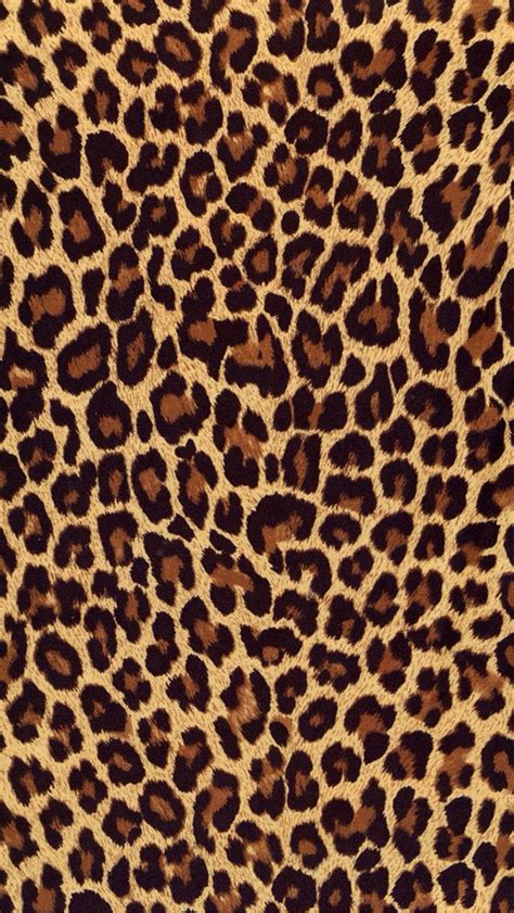 Pin By Mclaramoraes On Coverwallpaper Pics Cheetah Print Wallpaper
