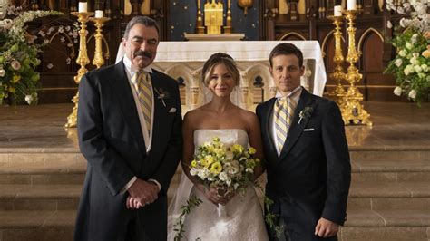 Get Your First Look At Jamie And Eddies Blue Bloods Wedding Photos