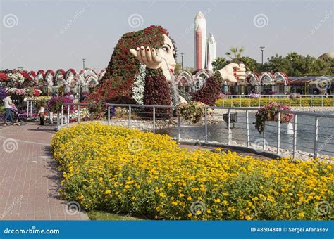 Flower Park In Dubai Dubai Miracle Garden United Arab Emirates