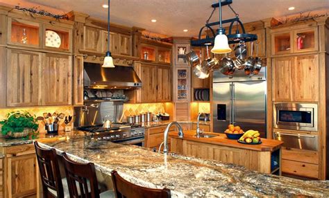 lodge style homes - Google Search | Western kitchen decor, Western home