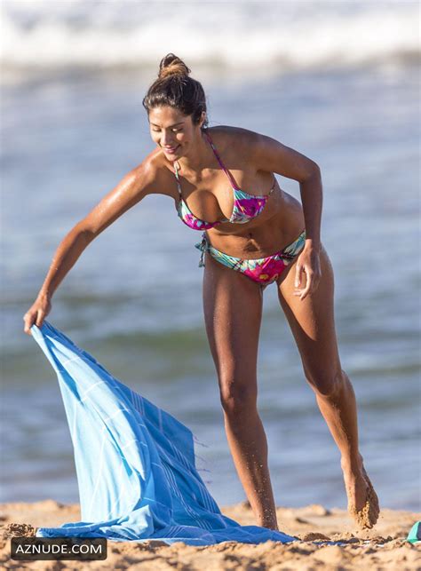 Pia Miller Sexy In Bikini For Australian Tv Home And Away At Palm Beach Aznude