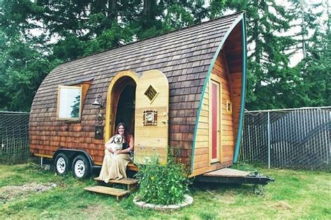 Big Reasons The Tiny House Movement Is On The Rise