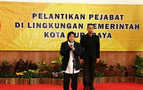 Wali Kota Risma Lantik Dan Rotasi 55 Pejabat Struktural Pemkot Surabaya
