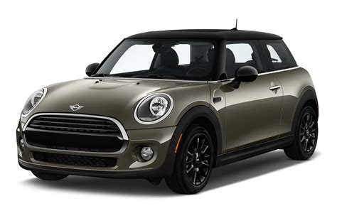 Mini is one of the most influential vehicles ever produced in the world. 2019 MINI Hardtop Buyer's Guide: Reviews, Specs, Comparisons