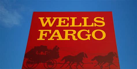 Is the wells fargo business secured credit card right for your business? Chase, Wells Fargo: The best credit cards for getting cash ...