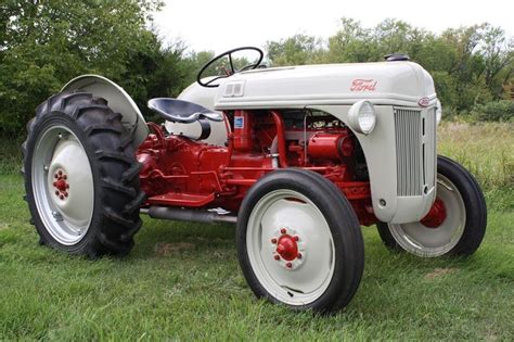 Sold At Las Vegas 2010 Lot 912 1948 Ford 8n Tractor Tracteur