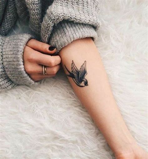 Tatuajes De Pájaros Y Aves Significados Diseños Para Mujeres Y Hombres