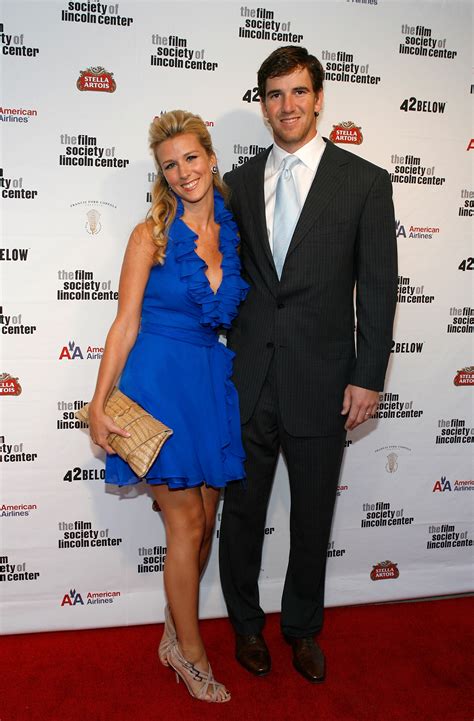 Nfl Quarterback Eli Mannings Married Life With Abby Mcgrew Children