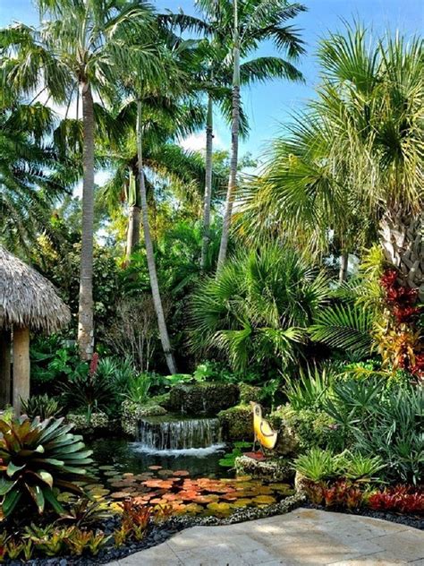 Stunning 60 Warm Tropical Backyard Landscaping Ideas Https