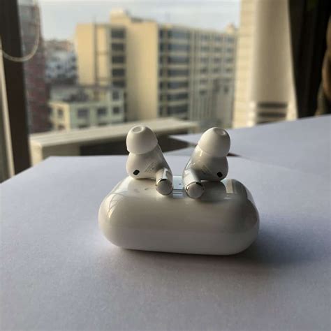 Before buying any airpods, use the five steps. Apple AirPods Pro Real Vs Fake - How To Spot Fake AirPods ...