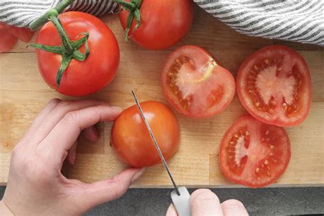 How To Slice Dice And Cut A Tomato Clean Green Simple