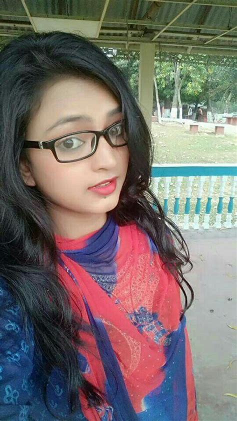 How R U😍😨😧😦😭 Indian Girl Bikini Desi Girl Selfie Beautiful Girl Indian