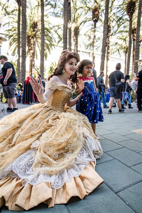 Belle Cosplay By Letdownyourgoldenhair Photo By Jackofsometradesx11 Belle Cosplay Princess