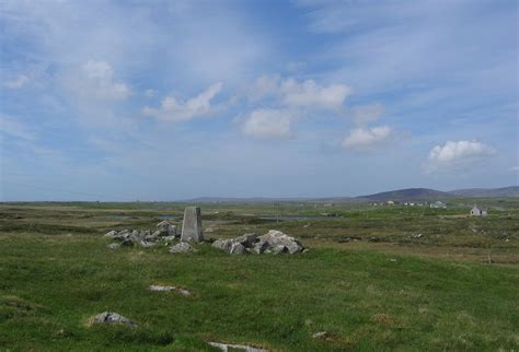 Loch Deanadach Na H Eileanan An Iar Area Information Map Walks And