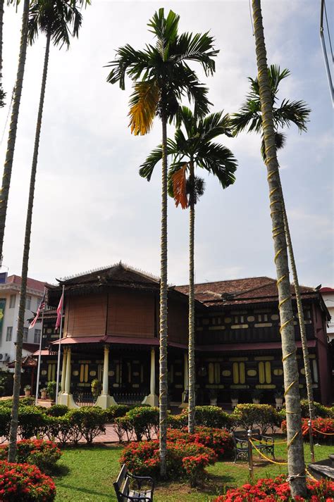 Kota Bharu Palace Marufish Flickr