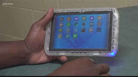 inmates get tablets at sumter lee regional detention center