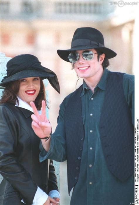 Presley says drug abused plagued their marriage. Michael Jackson et Lisa-Marie Presley à Versailles en 1994 ...