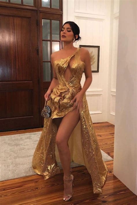 Kylie Jenner Wore Australian Label Jaton Couture As Her Break Up Dress