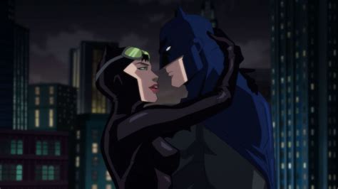 Batman And Catwoman Batman Hush Review Dcamu Rewind Youtube