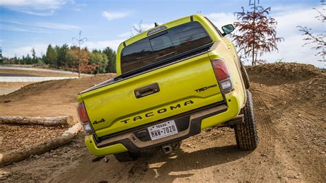 2022 Toyota Tacoma Trd Pro First Drive An Aging Pro Ups Its Off Road Game