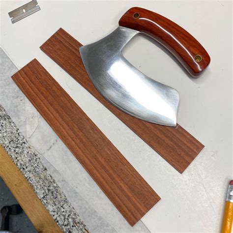 How To Make A Ulu Knife From A Old Saw Blade Plus A Bonus Cutting Board