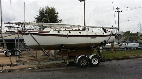 1981 Com Pac 23 Sail Boat For Sale