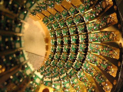 First Quantum Computer Demonstrated Tfot