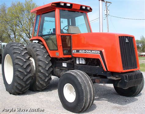 1982 Allis Chalmers 8070 Tractor In Minneapolis Ks Item Df4700 Sold