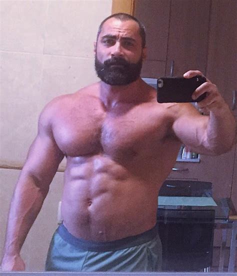 Muscle Lover Argentinian Bearded Muscle Hunk Adrian Abreu