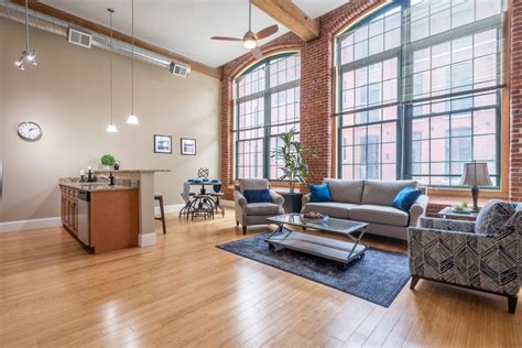 From light and flow to square footage, there's a lot to consider when seeking the right place to call home. Pacific Mill Lofts Apartments Lawrence, MA