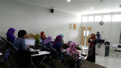 Workshop Penyusunan Dokumen Sop Badan Penjaminan Mutu