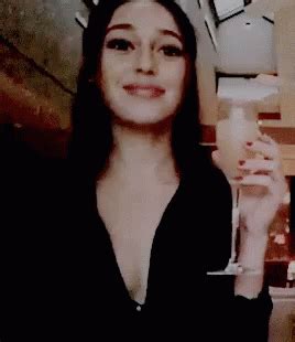 Cheers Alycia Debham Carey GIF Cheers AlyciaDebhamCarey