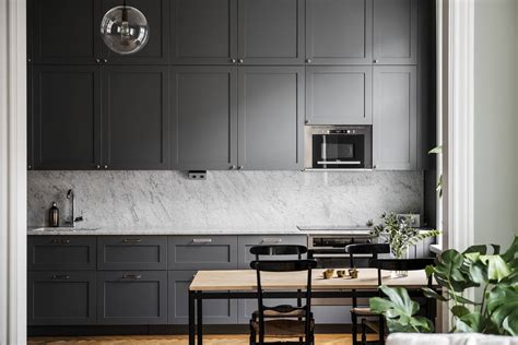 Cozy Dark Grey Kitchen Via Coco Lapine Design Blog Coco Lapine