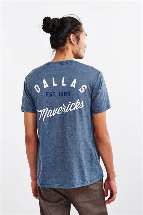 Your dallas mavericks head to la this sunday to finish off their best of 7 series with the clippers. Dallas Mavericks Old Logo T Shirt