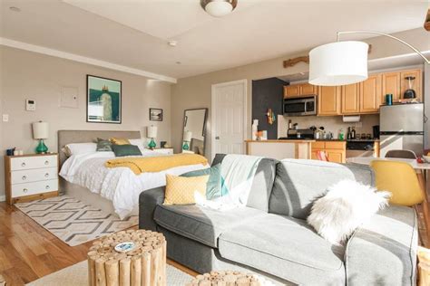 We did not find results for: Kay's 400 Square Foot DIY Studio | Apartment Therapy