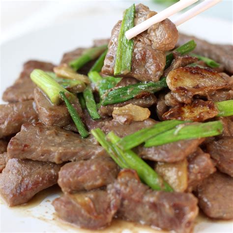 Stir Fry Beef With Ginger And Scallions Recipe Fried Beef Beef