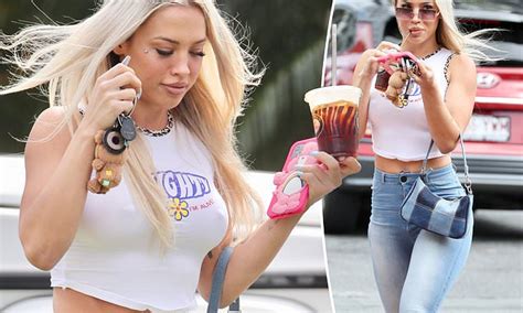 Braless Tammy Hembrow Shows Off Her Messy Hair On The Gold Coast