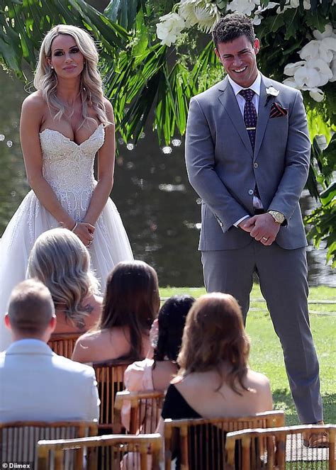 Mafs Spoiler Stacey Hampton Almost Spills Out Of Her Wedding Dress As