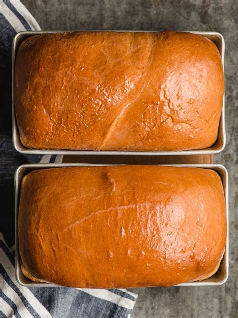 Homemade Amish White Bread Neighborfood