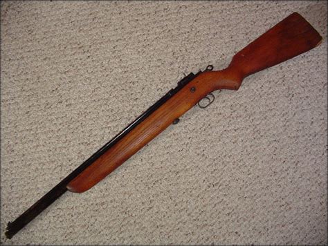 Crosman Model 114 22 Cal Air Rifle Vintage Picture 1