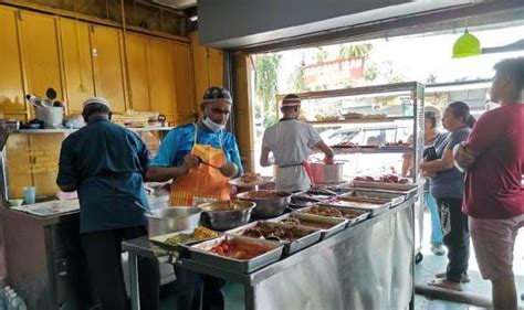 Last weekend suresh and ahila have decided to learn an ordinary talent and suresh has decided to learn magic with the multi award winner 1malaysia_tamilan_sangam. Nasi Kandar for RM 1 Initiative To Help The Less Fortunate ...