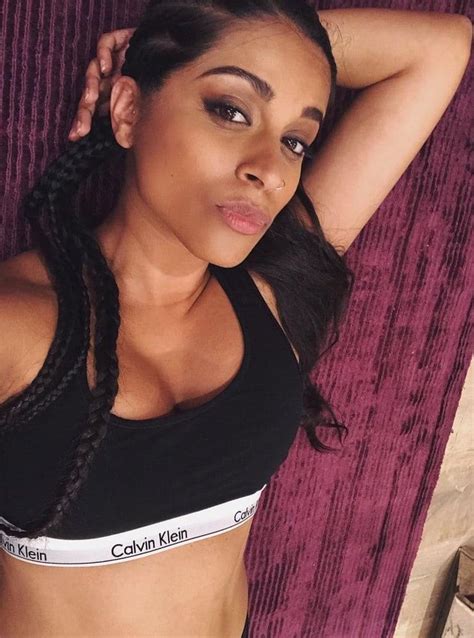 Lilly Singh Hottest Pictures Thblog