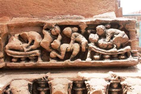 Love Cast In Stone Temples In India Depicting Erotic Art