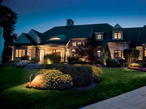 Outdoor lighting types include line voltage, low voltage, led, and solar. Low Voltage Outdoor Lighting