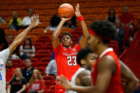 Texas Tech Basketball Grinds Out 62 59 Win Over West Virginia