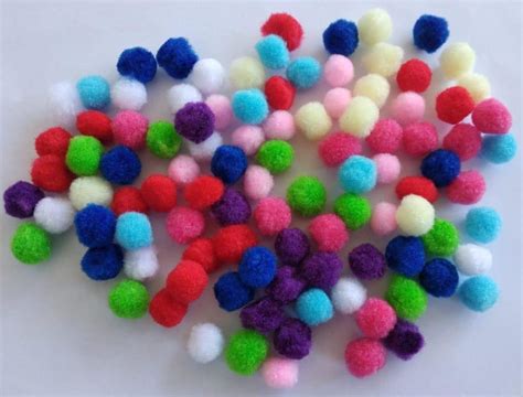 To convert 1.5 cm to in use direct conversion formula below. Pompom Colorido Mini 1,5 cm Pacote com 100 Peças ...