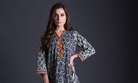 This year the event falls on 31 august and lasts until approximately 28 september. Muharram Collections by Pakistani Brand: Where Faith Meets ...